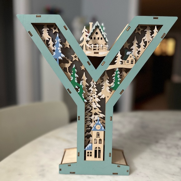 Monogram Scene Anthropologie | Holiday | Nwt Anthropologie Wonderland Scene Monogram ...